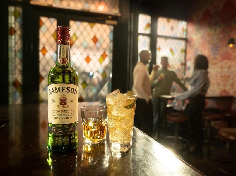 Віскі Jameson 40% 1 л JAM-1000-40 фото